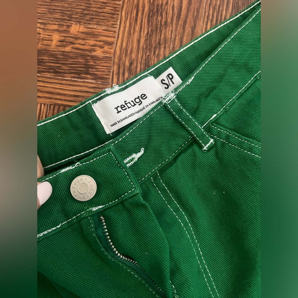 urban planet green cargo pants size small NWT - Picture 2 of 5